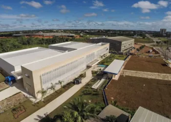 Edifício segue o mais elevado grau de eficiência, que alia um padrão altamente tecnológico e de responsabilidade socioambiental. (Foto: Pedro Devani)