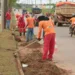 Equipes fazem roçagem, remoção de entulho e capina. (Foto: Ascom PMRB)