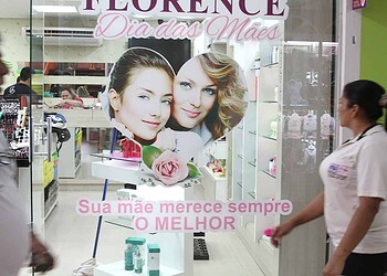 Comércio acreano se anima com a proximidade do Dia das Mães