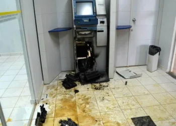 Polícia suspeita que cinco pessoas tenham participado