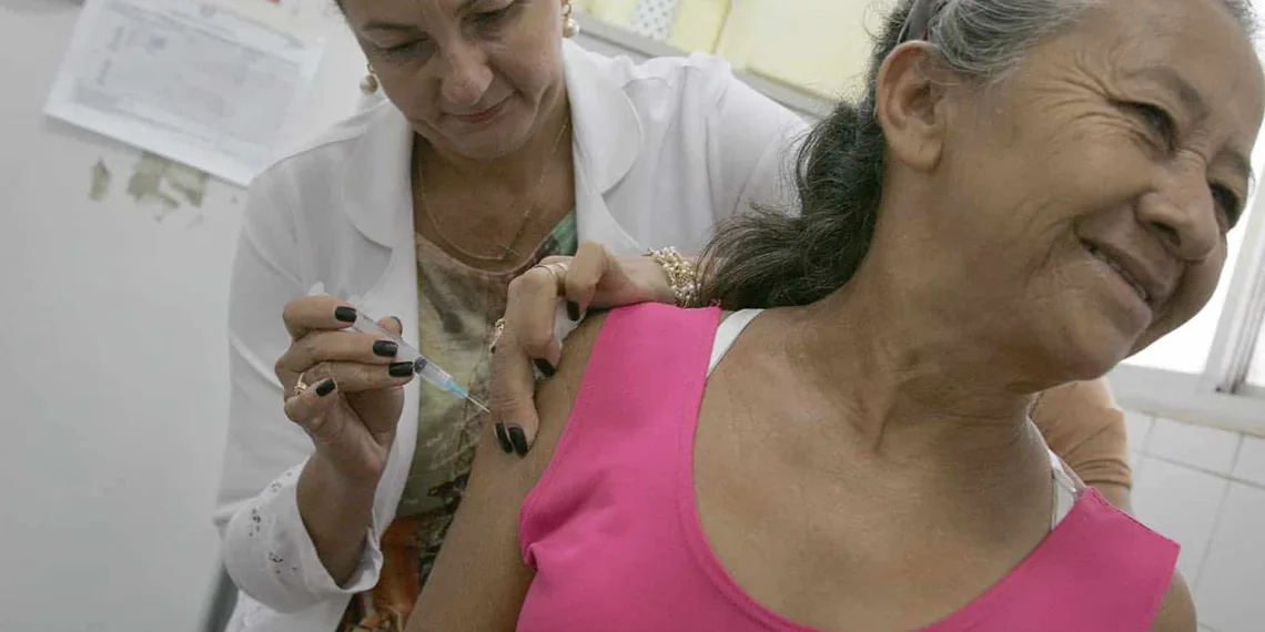 Antes mesmo do dia D, vacina contra gripe já é bastante procurada na cidade