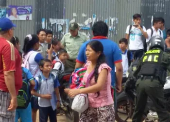 Mais de 50 alunos de escola de Cobija passam mal por intoxicação alimentar