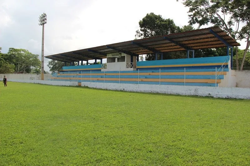 Estádio Álvaro Felício Abrahão, em Xapuri, pode receber jogos na reta final. (Foto: João Paulo Maia)