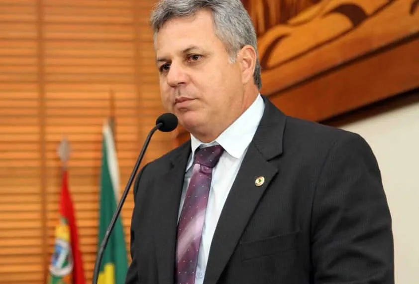 Lourival Marques destaca reunião com representantes de cartórios