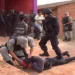 Assaltantes invadem casa, fazem família refém e trocam tiros com a polícia