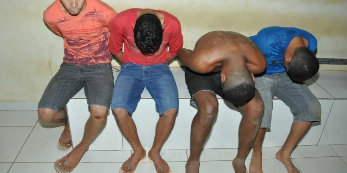 Integrantes do “Bonde dos 13” são presos por tráfico de drogas