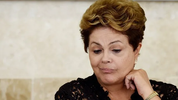 Dilma: Brasil não pode aceitar ser o 25º no comércio internacional