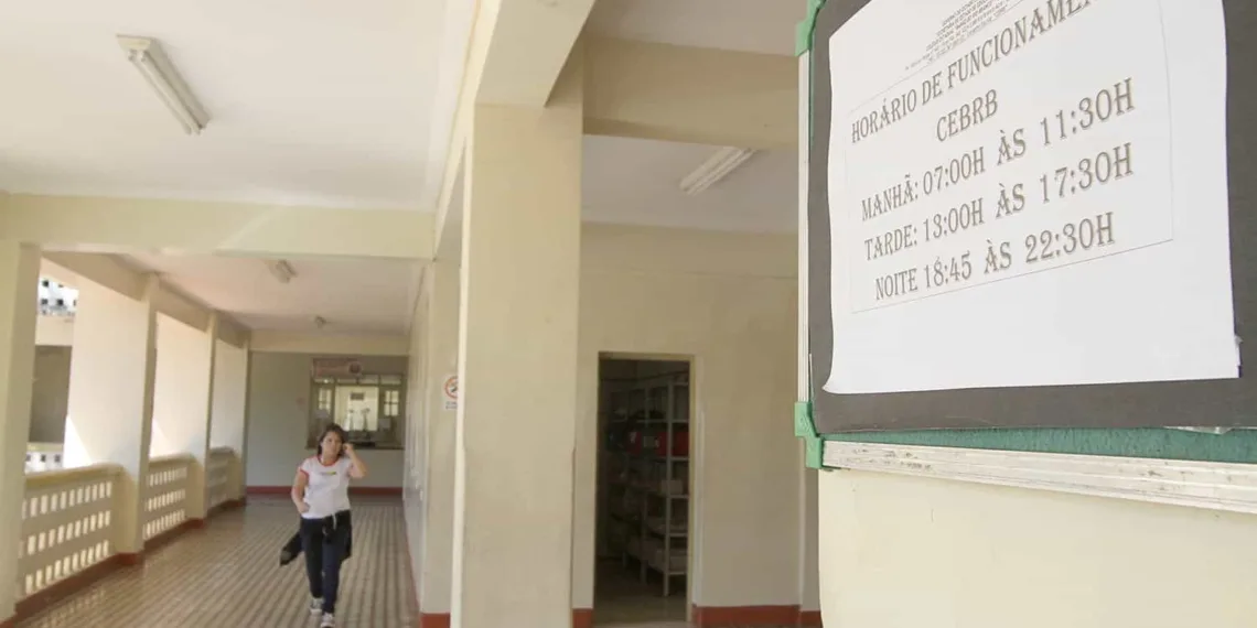 Escolas centrais não aderiram à greve da educação