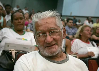José da Silva realiza o sonho de estudar com a EJA. (Foto: Odair Leal/ A AGAZETA)