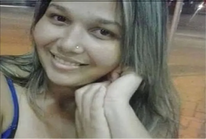 Mesmo assim, a outra irmã, Viviane Carmo Paiva, de 21 anos, foi presa em flagrante