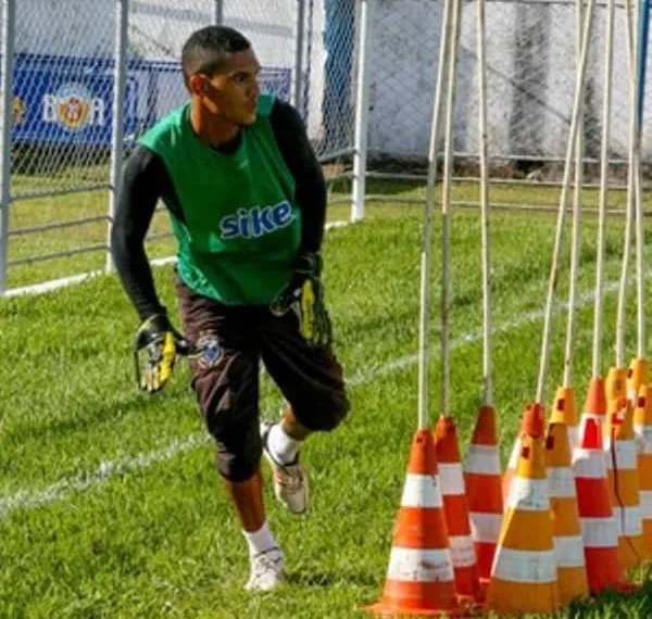 Goleiro Robson disputou o Amazonense pelo Penarol