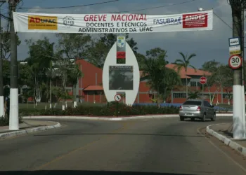 Sindicatos de trabalhadores em educação não aceitam contraproposta do governo