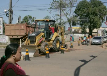 Por obras de saneamento, Depasa interdita ruas no Segundo Distrito