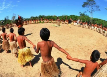 Grife Cavalera realiza expedição para tribo indígena Yawanawá no Acre