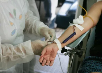 Com baixo estoque de sangue, Hemoacre faz apelo para doadores comparecerem ao Hemocentro