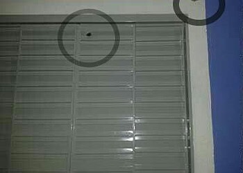 Insegurança : Comerciante tem casa alvejada a tiros