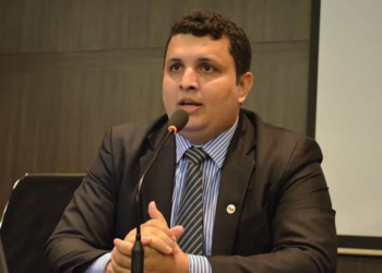 Após aprovação, PEC que reduz a maioridade penal continua dividindo opiniões em Rio Branco