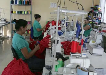 Empresários apontam queda de 50% nas vendas em 2015. (Foto: Odair Leal/ A GAZETA)