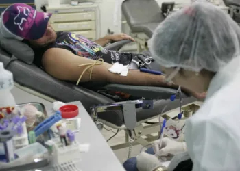Doadores de sangue e medula óssea terão isenção em concurso público
