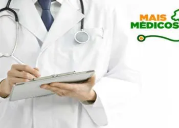 Ministério da Saúde prorroga Programa Mais Médicos por um ano