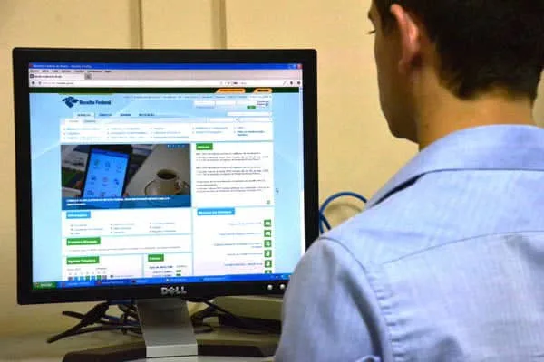 Receita alerta contribuintes sobre erros na declaração do Imposto de Renda