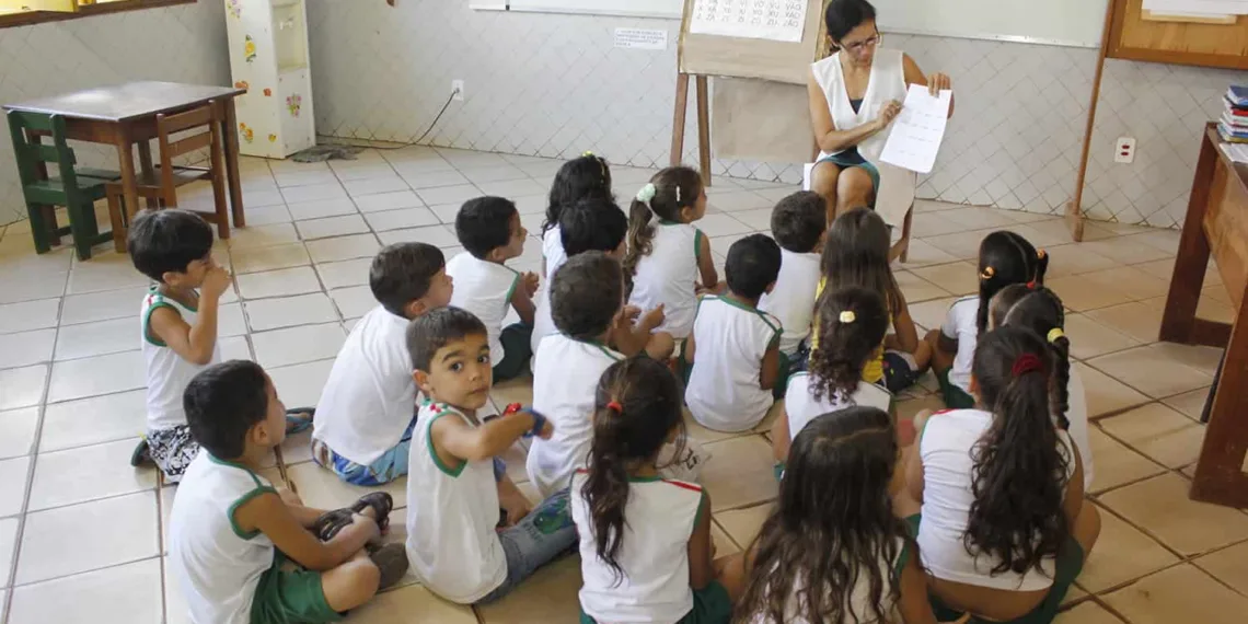 Governo do Estado anuncia fim da greve dos servidores da educação