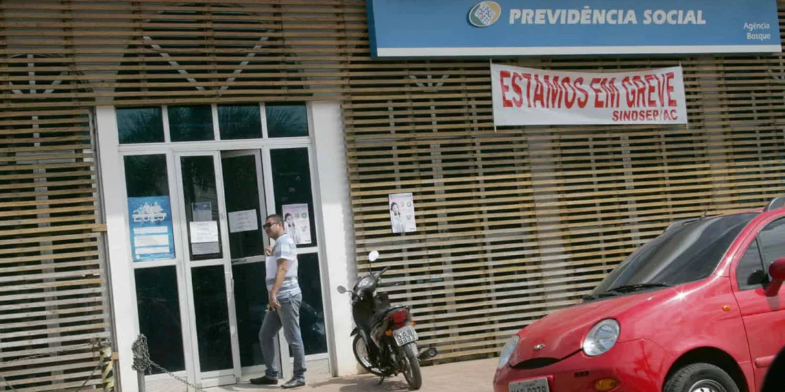 Ausência de servidores do INSS nas agências do Acre é pauta da Câmara de Vereadores