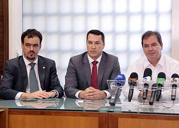 Aleac intercede e governo garante pagamento de grevistas