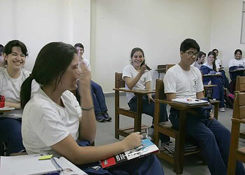 Professores da escola com maior média no Enem destacam disciplina e foco dos alunos