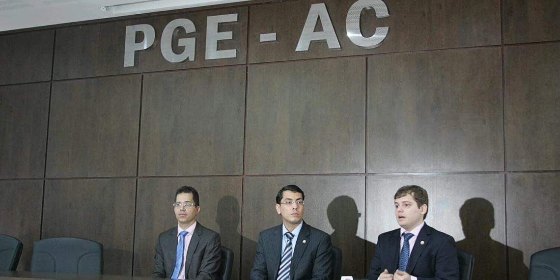 Após 20 dias de suspensão, PGE assina acordo que exclui itens polêmicos dos editais de concurso da PM e Bombeiro