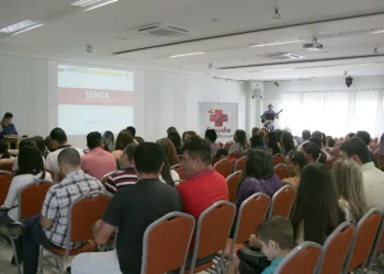 “Estamos na contramão da história do país: contratando ao invés de demitir”, diz secretário