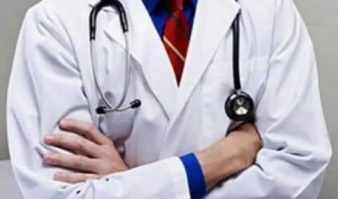 Médicos que atuam por programa do Governo Federal no Acre concluem especialização