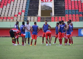 Elenco estrelado deve treinar na tarde desta quarta-feira, 5, na Arena da Floresta. (Foto: João Paulo Maia)