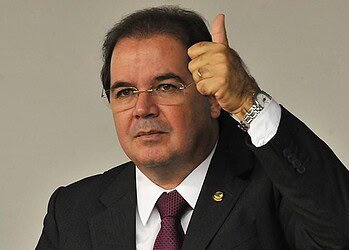 Tião Viana viaja para Israel em busca de aprimorar técnicas de piscicultura