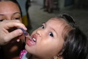 Campanha contra polio é encerrada, mas vacina ainda está disponível