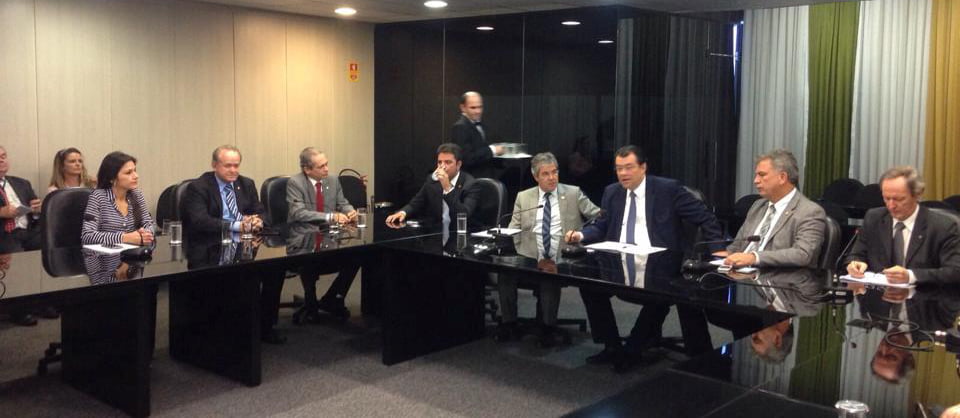 Braga informou aos parlamentares dos dois estados que primeira medida foi a religação da Termonorte. (Foto: Cedida)