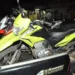 Bandidos fogem da polícia deixando para trás duas motos roubadas e entorpecentes