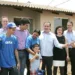 Na entrega das casas, famílias agradeceram ao governador, prefeito, parlamentares e ao ministro Helder Barbalho. (Foto: Odair Leal/ A GAZETA)