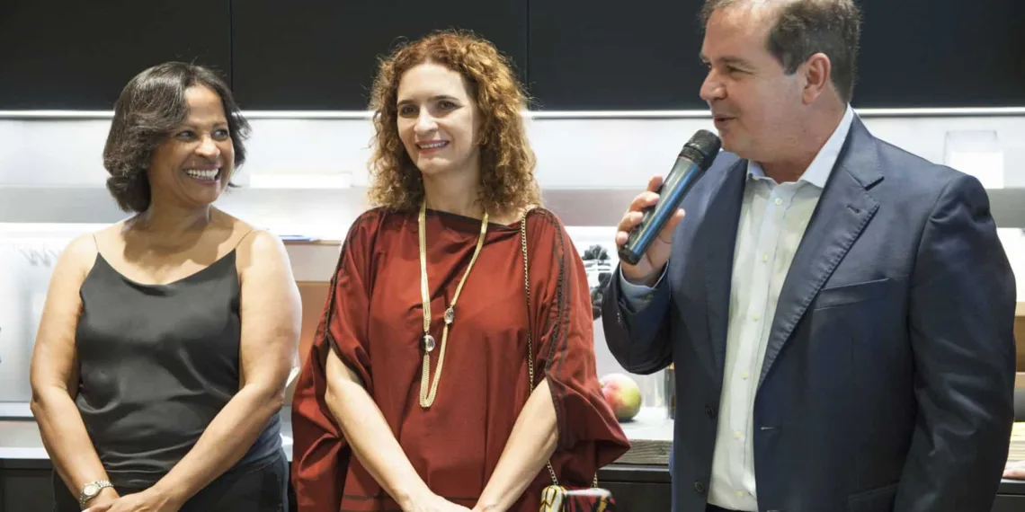Governador Tião Viana e primeira-dama Marlúcia Cândida apresentam na Itália trabalhos desenvolvidos no Acre. (Foto: Agencia Acre)