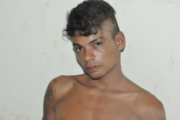 Polícia prende homem que furtou notebooks de Secretaria e trocou por droga em boca de fumo