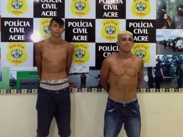 Acusados de atirar contra delegacia foram apresentados na tarde de quarta-feira. (Foto: Agencia Acre)