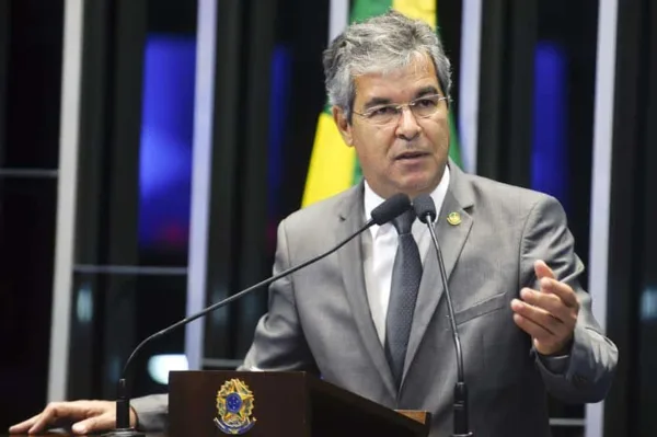 Senado aprova relatório de Jorge Viana de projeto que incentiva ciência e tecnologia no País