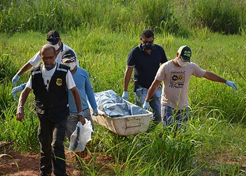 Corpo de homem em elevado estado de decomposição é encontrado na estrada da Floresta