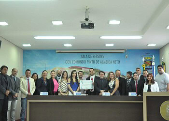 Câmara de Vereadores homenageia Jornal A GAZETA pelos seus 30 anos