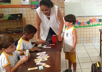 A arte de educar: professora fala do amor e dedicação à profissão 7 Professora Edilene de Souza leciona há 18 anos e fala sobre o dia a dia na escola. (Foto: Bruna Melo/ A GAZETA)