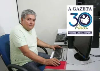 Clodoaldo Melo é funcionário do jornal A GAZETA desde 1998 e guarda muitas histórias. (Foto: Odair Leal/ A GAZETA)