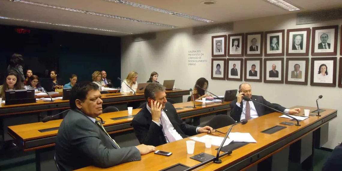 Comissão Desenvolvimento Urbano aprova projeto de Flaviano
