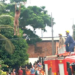 Jovem precisou ser retirado pelo Corpo de Bombeiros