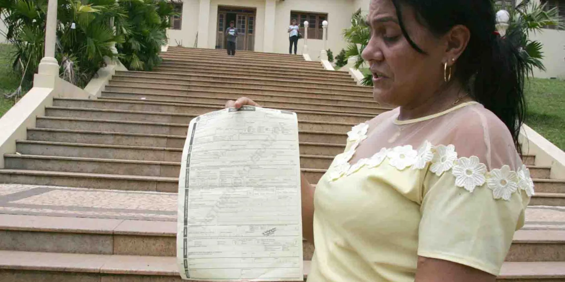 Avó reclama do atendimento em hospital do interior. (Foto: Odair Lea/ A GAZETA)