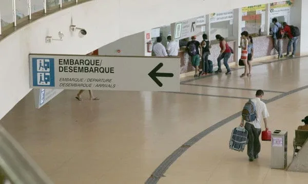 Lei que garante gratuidade no transporte rodoviário às pessoas com câncer é sancionada